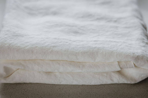 Linen Tablecloth – Soft White with Soft White Bourdon Stitch (170 x 170)