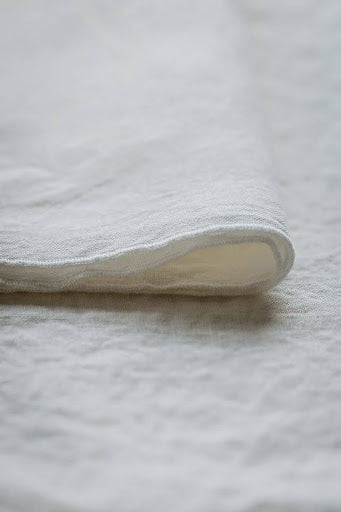 Linen Tablecloth – Soft White with Soft White Bourdon Stitch (170 x 170)